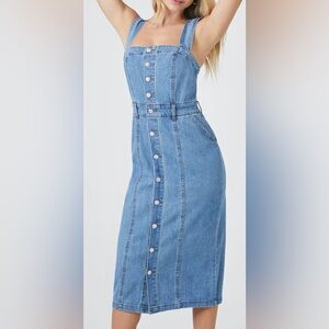 Women's Blue Denim Button-Front Jeans